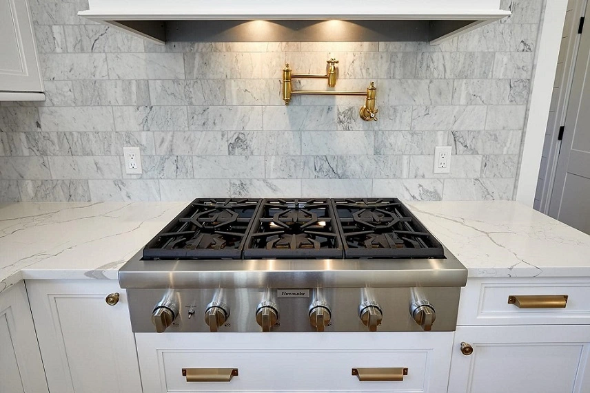 Stylish countertop installation in a contemporary kitchen