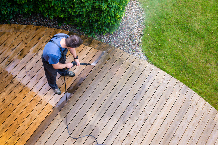 Deck and Fence Cleaning